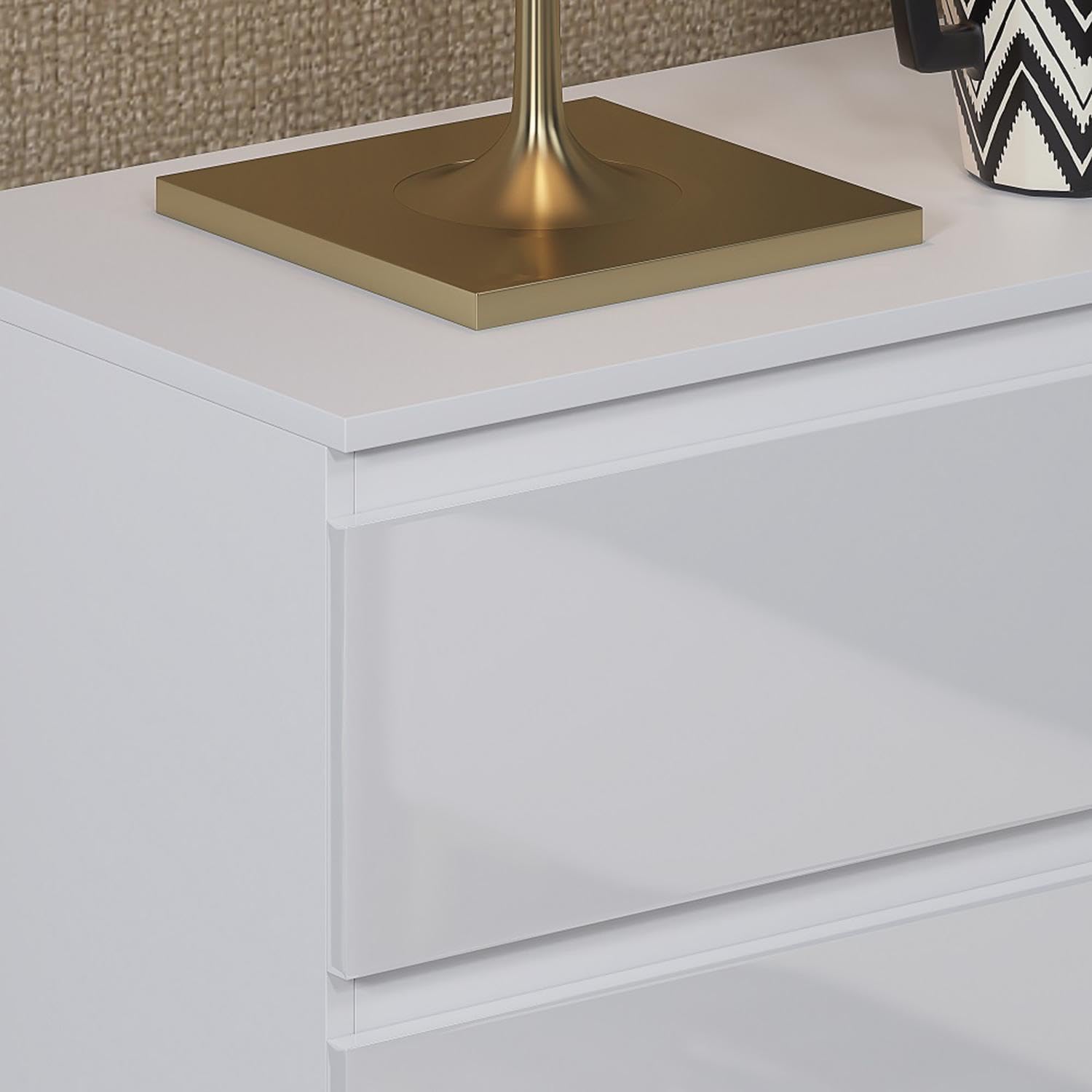 White Gloss XL 8 Drawer Chest. Modern Bedroom Furniture Chest of Drawers.Matt White with White Gloss Drawer Fronts - W110 x H99 x D40cm