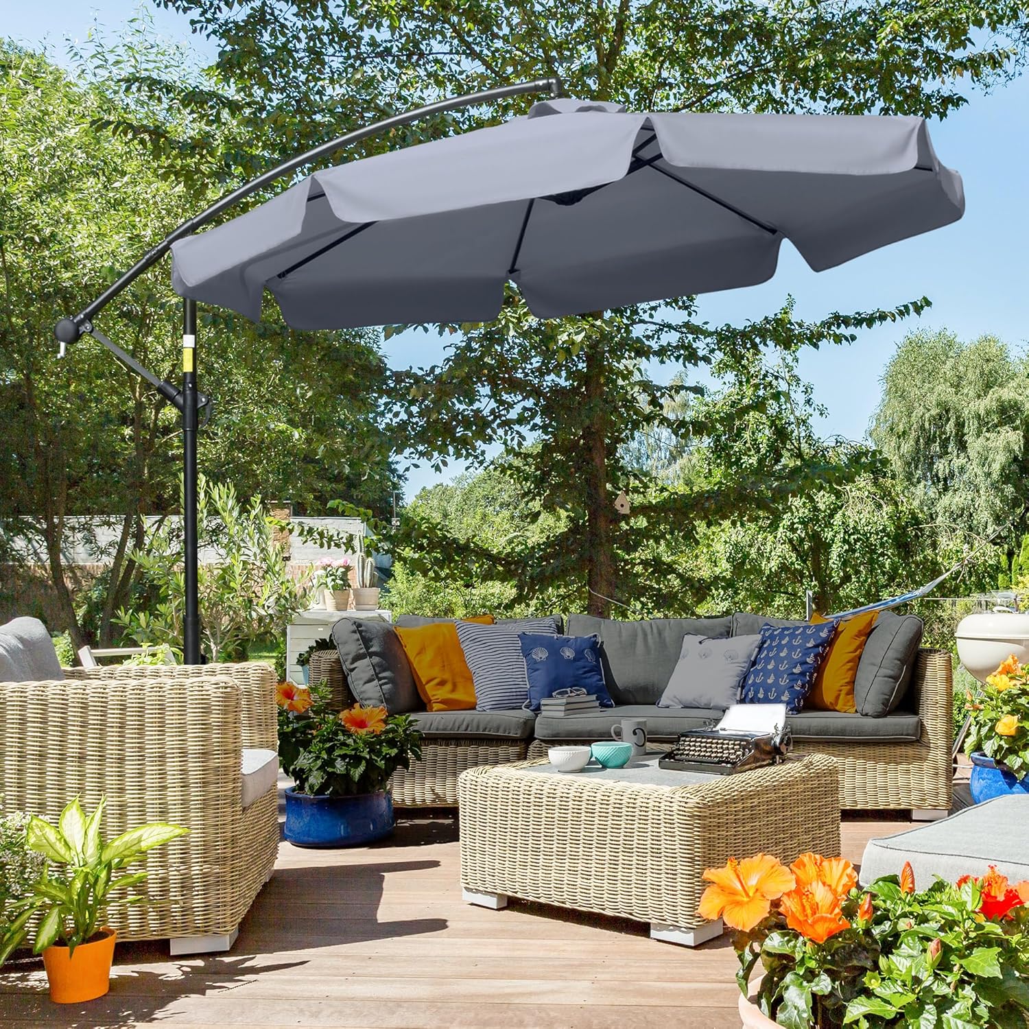 2.7m Garden Banana Parasol Cantilever Umbrella with Crank Handle and Cross Base for Outdoor